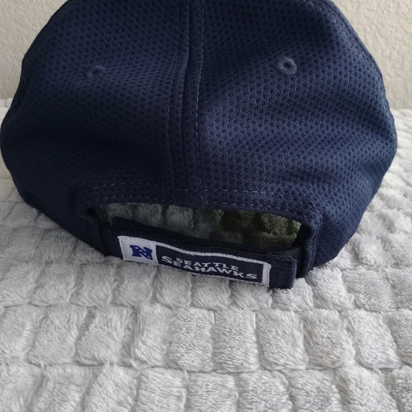 Seattle Seahawks baseball hat - Picture 3 of 7